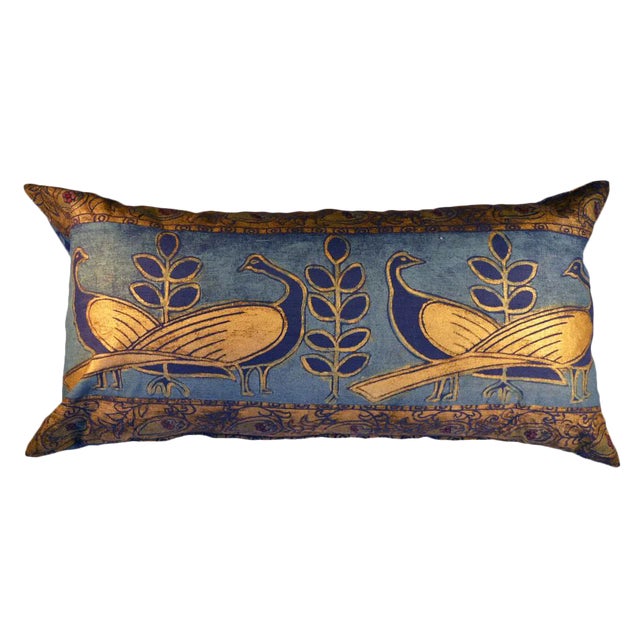 Lapwing Birds Sateen Linen Pillow For Sale