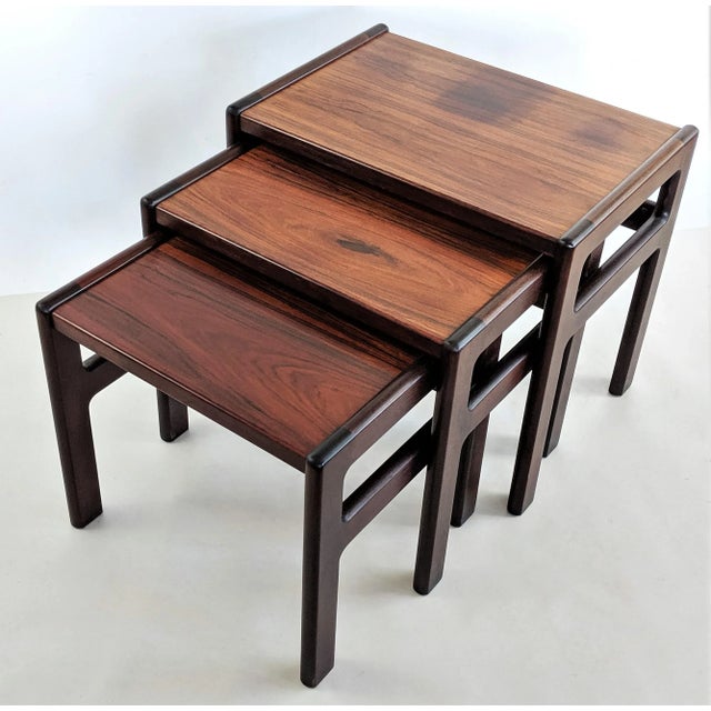 1980s Danish Modern Rosewood Nesting Tables by Dyrlund - Set of 3 For Sale - Image 9 of 10