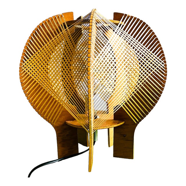 Mid-Century Portuguese Sculptural Wooden Table Lamp, 1960s For Sale