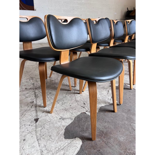 Mid Century Modern Bentwood and Leather Side Chair by Thonet For Sale - Image 13 of 14