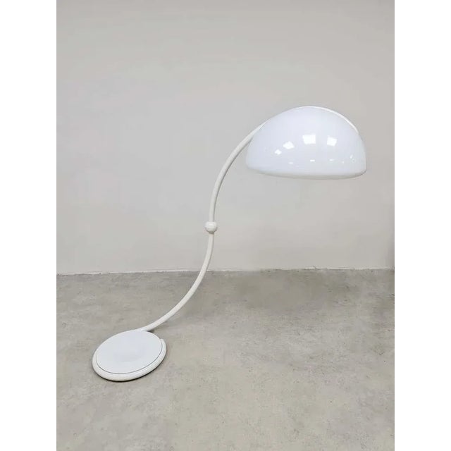 1970s Serpente Floor Lamp by Elio Martinelli for Martinelli Luce, 1970s For Sale - Image 5 of 5