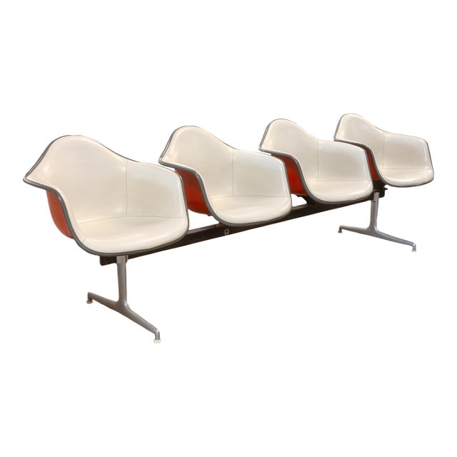 Charles & Ray Eames Herman Miller Tandem 4 Seat Fiberglass Shell Chair Bench For Sale