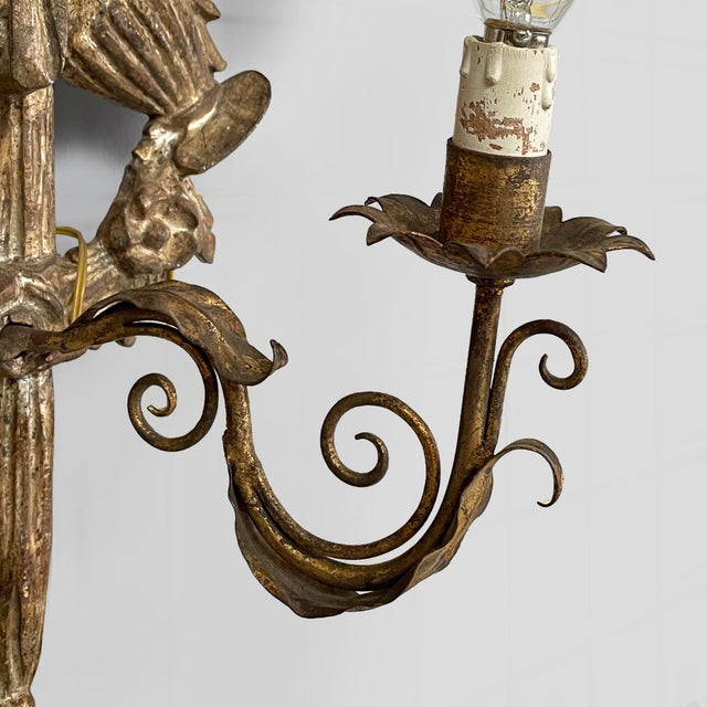 French Louis XVI Wall Lamps in Gilded Wood, 1800s, Set of 2 For Sale - Image 6 of 12