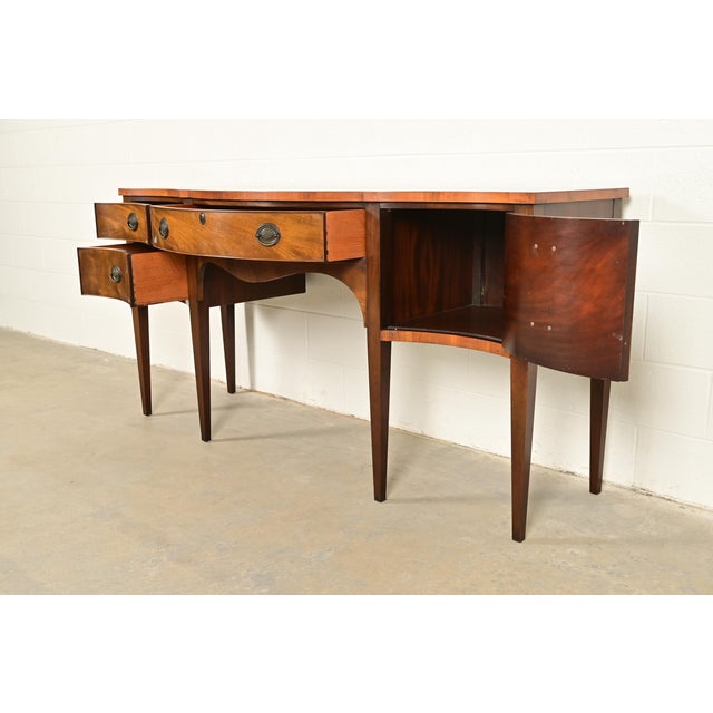 Baker Furniture Style Georgian Flame Mahogany Serpentine Front Sideboard Credenza For Sale In South Bend - Image 6 of 13