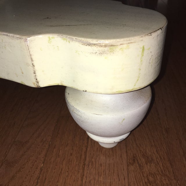 Lexington Distressed Tommy Bahama Round Pineapple Pedestal Table Chairish