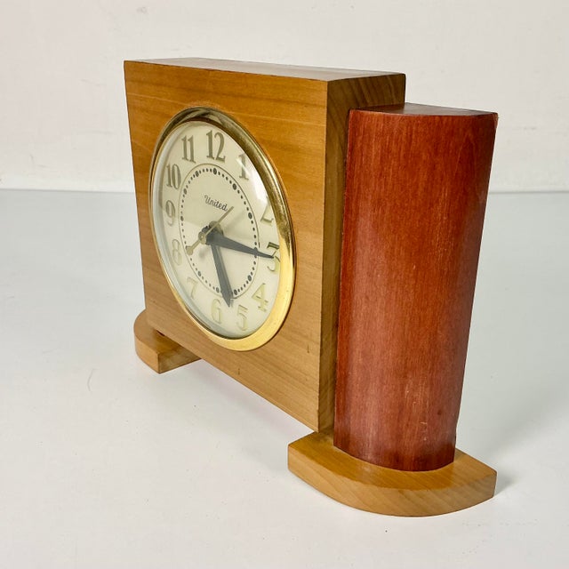 1940s 1940s Vintage Art Deco Arts & Crafts Boho Chic Wood Tabletop Clock For Sale - Image 5 of 13