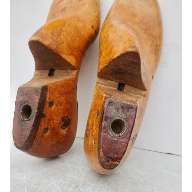Auburn Vintage Wooden Shoe Stays, U S Navy 1938 - A Pair of 2 For Sale - Image 8 of 9