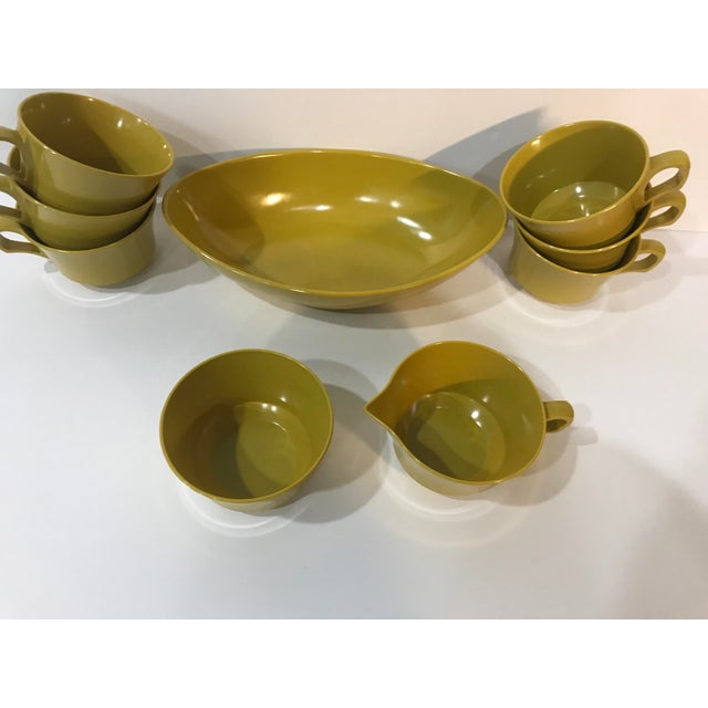 Mid-Century Modern Vintage Melamine “Allied Chemical” Harvest Gold Dish Set- 9 Pieces For Sale - Image 3 of 13