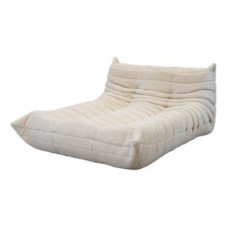Togo Chaise Lounge in Bouclette White Fabric attributed to Michel Ducaroy for Ligne Roset, 1974 For Sale