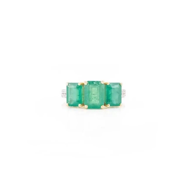4.14 Ctw Three Stone Engagement Ring Size 6 For Sale - Image 4 of 8