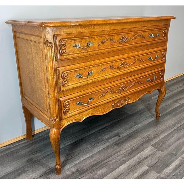 Vintage French Louis XIV Chest of Drawers For Sale - Image 6 of 13