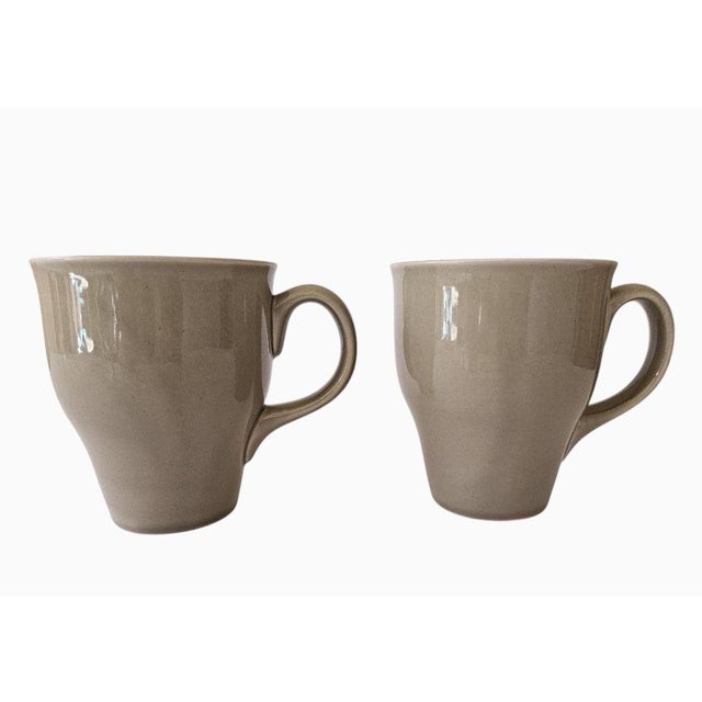Mid-Century Modern Russel Wright Oneida 4-1/2" Tall Mugs - Set of Two - Gray - Euc - New - Unused For Sale - Image 3 of 8