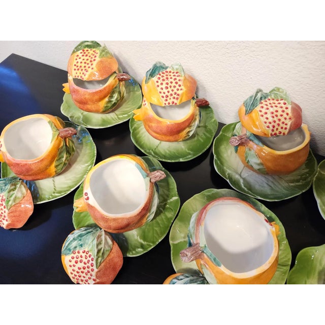 Vietri Pomegranate Tureens With Leaf Plates Trompe l'Oeil Majolica Serving Set for 8 Late 20th Century - Rare Set For Sale - Image 10 of 18