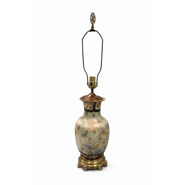 Vintage Chinoiserie Hand-Painted Floral Porcelain Table Lamp With Original Finial & Brass Base For Sale - Image 10 of 10