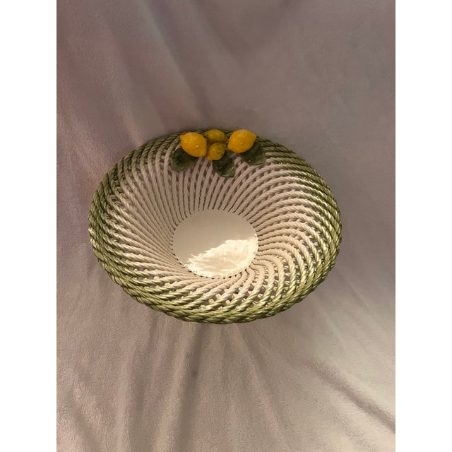 1990s Lanzarin Ceramiche Italian Hand-Painted Ceramic Basket With Lemons and Pedestal For Sale - Image 10 of 15
