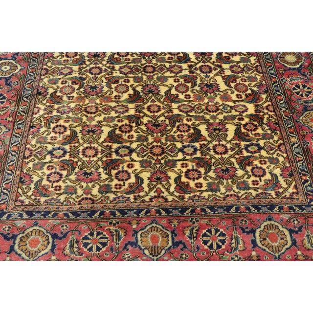 Vintage Turkish Sivas Rug, 04'01 X 05'07 For Sale - Image 4 of 10