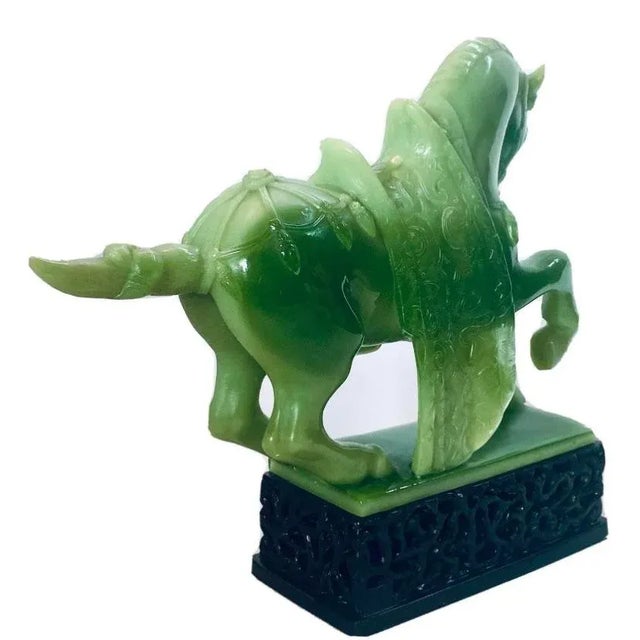 1960s 1960s Gino Ruggeri for Wony, Italy Decorative Carved Faux Green Jade Chinese War Horse Figurine For Sale - Image 5 of 7