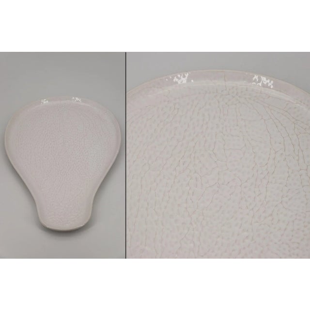 White Bordallo Pinheiro Portuguese White Majolica Set of (4) Four Large Serving Platters For Sale - Image 8 of 12