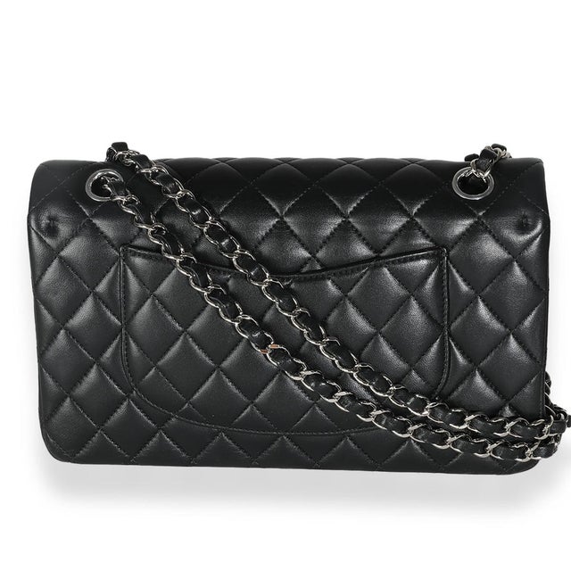 Chanel Black Quilted Lambskin Medium Classic Double Flap Bag For Sale - Image 4 of 9