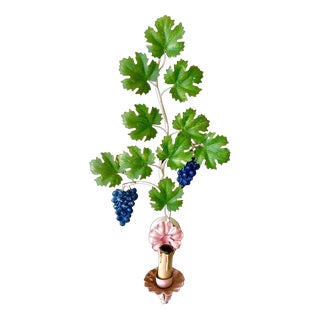 Brunch of Grapes Wall Light in Hand-Painted Tole Metal, Italy 1960s For Sale