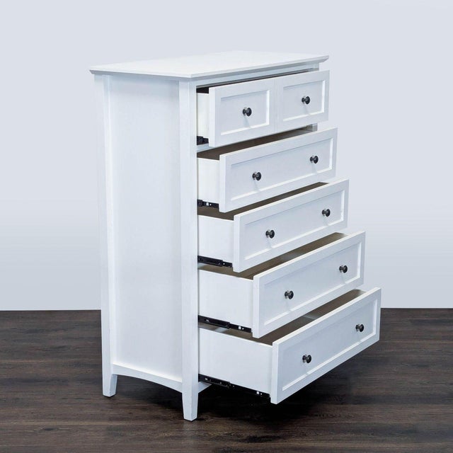 Traditional Modus Paragon White 5-Drawer Dresser With Classic Black Knobs, Attributed For Sale - Image 3 of 10