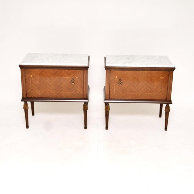 A stunning pair of vintage Italian marble top bedside cabinets, dating from the 1950’s. They are of superb quality and are...