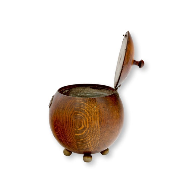 1920s English Tiger Grain Oak Tobacco Jar For Sale - Image 4 of 4