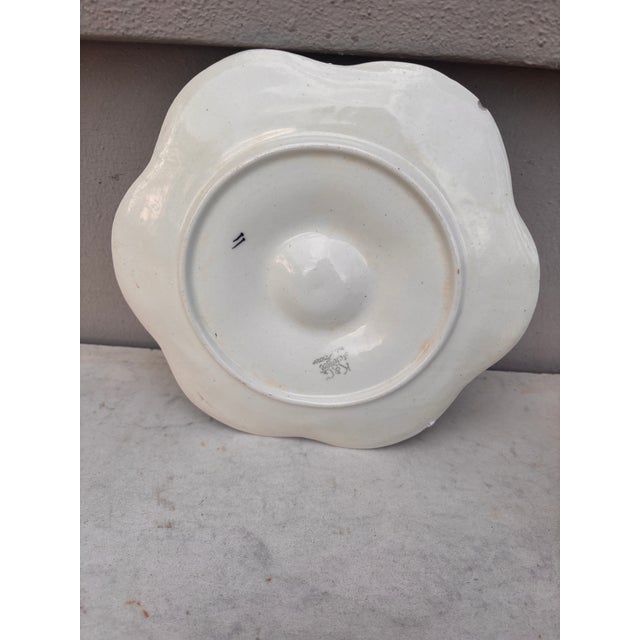 Majolica Seaweeds Oyster Plate Keller & Guerin Saint Clement, Circa 1890 For Sale - Image 4 of 4