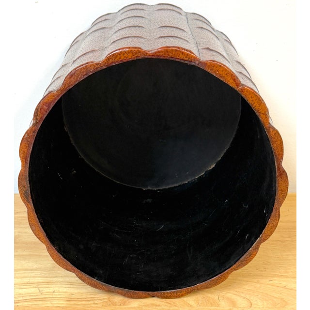 Italian Neoclassical Gilt Leather Book Motif Wastepaper Basket, 20th Century For Sale - Image 18 of 18