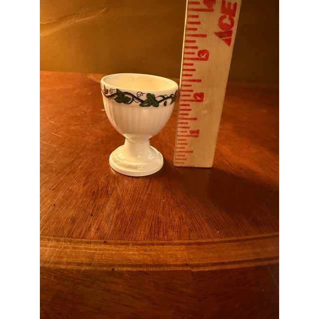 Wedgwood 1970s Wedgwood Napoleon Ivy Queensware Single Egg Cup For Sale - Image 4 of 4