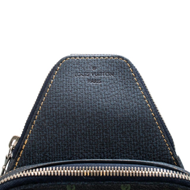 Louis Vuitton Monogram Green Avenue Slingbag Crossbody Bag For Sale In Houston - Image 6 of 11