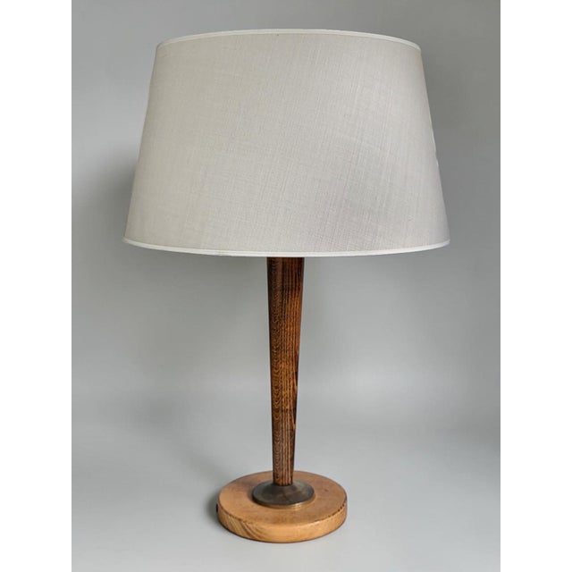 Important Vintage Unilux Lamp – Mazda Design Lamp base from the French company Unilux, founded in 1956 and renowned for...
