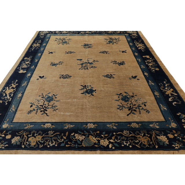 1910s Antique Chinese Peking Rug in Beige and Blue With Floral Patterns - Rug & Kilim For Sale - Image 5 of 8