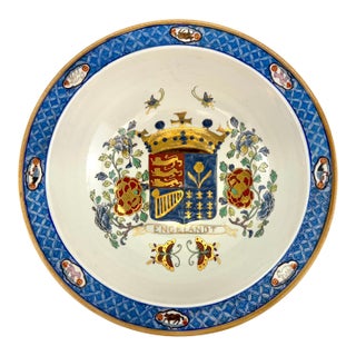Large Vintage Hand-Painted English Armorial Porcelain Bowl With Gilt Decoration For Sale
