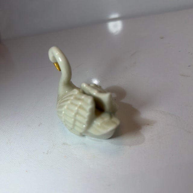 Vintage Lenox Porcelain Swan Place Card Holder/Cake Topper For Sale In Houston - Image 6 of 9