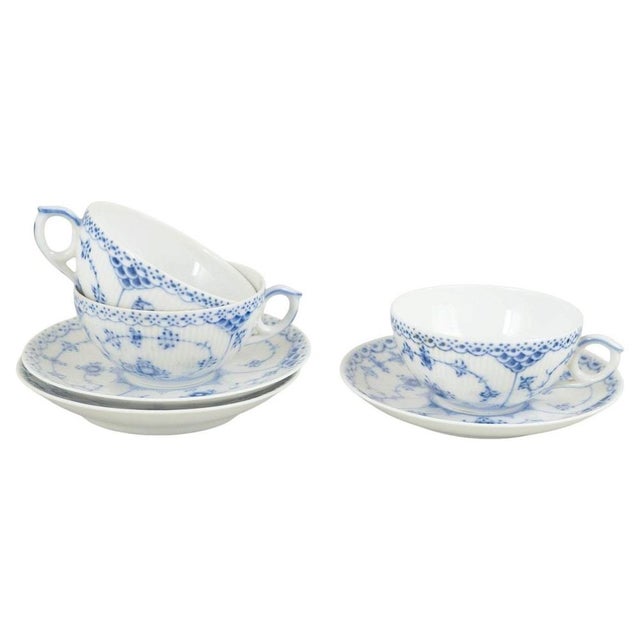1980s Teacups with Saucers with Blue Fluted Half Lace Pattern from Royal Copenhagen, 1980s, Set of 6 For Sale - Image 5 of 5