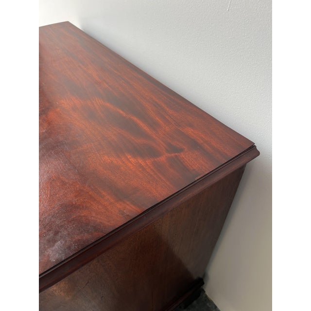 Antique English George III Chest of Drawers For Sale - Image 13 of 16