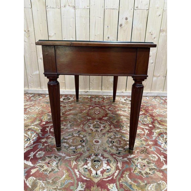 Artist: None Period: 20th century Style: Louis 16th, Directory Condition: Perfect condition Material: Solid wood Length:...