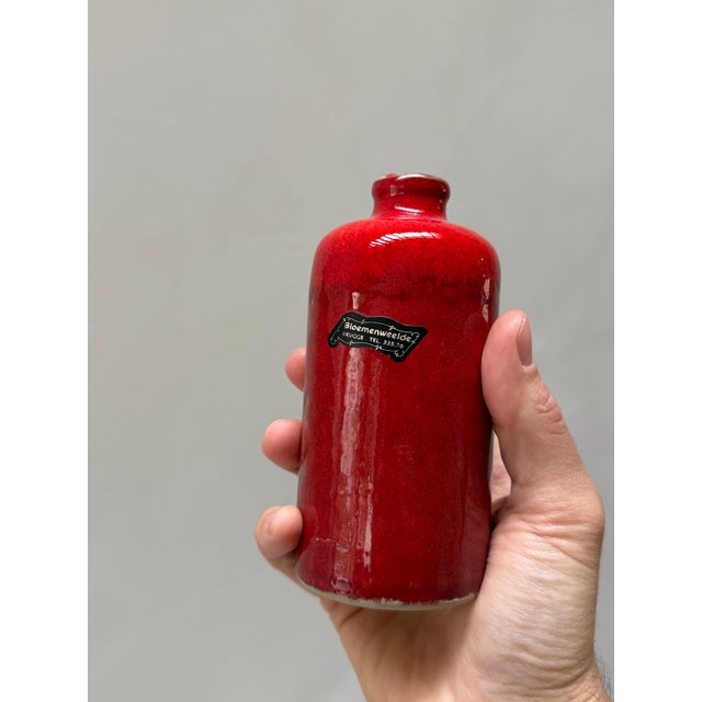 1960s Red Glazed Ceramic Vases attributed to Rogier Vandeweghe for Amphora, Belgium, 1960s, Set of 2 For Sale - Image 5 of 6