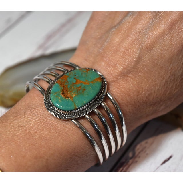 Vintage Native American Navajo Begay Sterling Silver Turquoise Cuff Bracelet For Sale - Image 11 of 18
