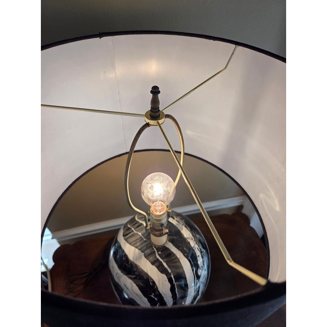 Vintage Mid Century Black + White Hand Painted/Glazed Pottery Table Lamp For Sale - Image 10 of 14