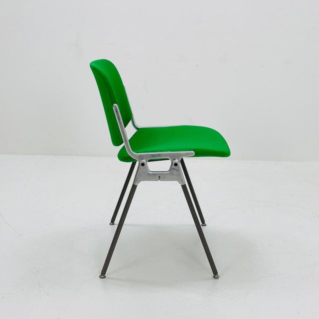Mid-Century Stacking Green Fabric Chair by Giancarlo Piretti for Anomima Castelli, 1960s For Sale - Image 5 of 11