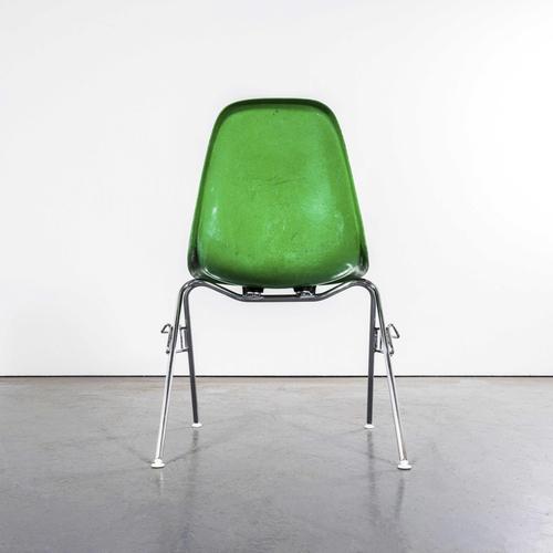 DSS Vivid Green Fibreglass Dining Chair by Eames, 1960s For Sale - Image 9 of 12