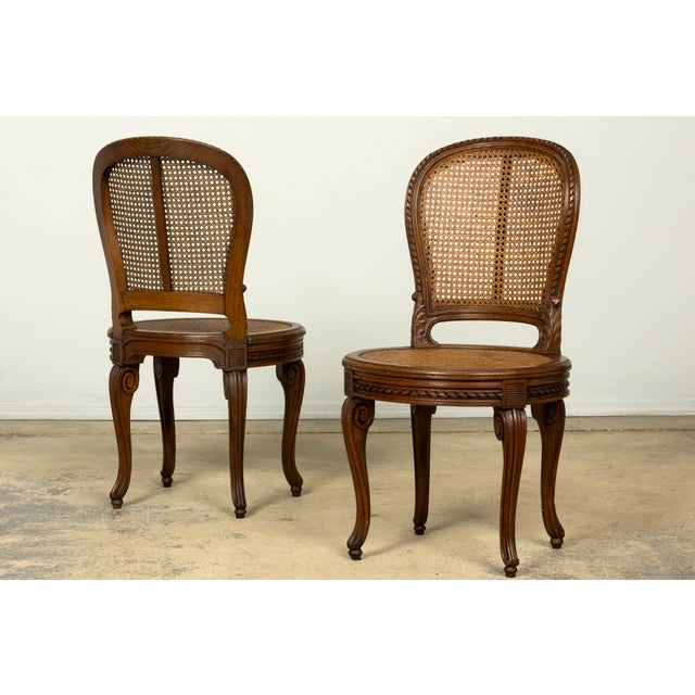 Set of Six Mid-19th Century French Napoleon III Carved Oak and Cane Dining Chairs For Sale In New York - Image 6 of 18
