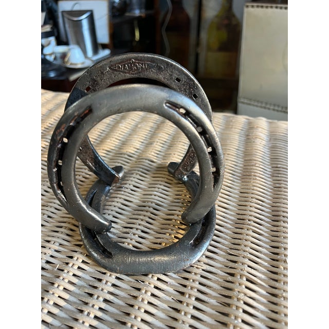 1970s Silver Horseshoe Rustic Style Metal Napkin Holder For Sale - Image 4 of 6