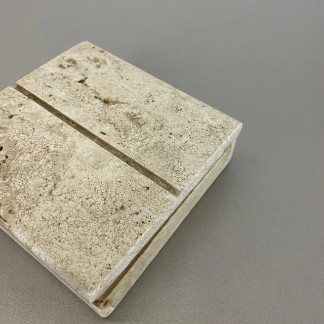 1970s Modernist Italian Travertine Marble Box Vide Poche from Fratelli Mannelli, 1970s For Sale - Image 5 of 18