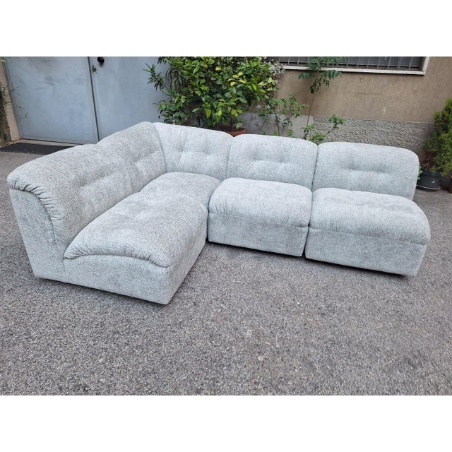 1970s Modular Sofa in Fabric with Four Modules and Corner, 1970s, Set of 5 For Sale - Image 5 of 17