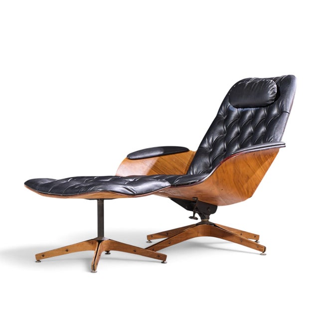 Mid-Century Modern George Mulhauser for Plycraft Mr Chair Mid Century Lounge Chair and Ottoman For Sale - Image 3 of 10