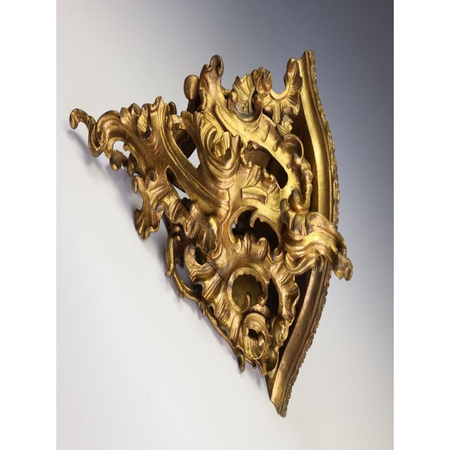 18th Century Italian Rococo Giltwood Corner Wall Bracket, 1870 For Sale - Image 18 of 18