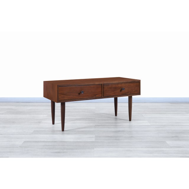 Coffee Vintage Walnut Nightstands by Milo Baughman by Glenn of California For Sale - Image 8 of 13